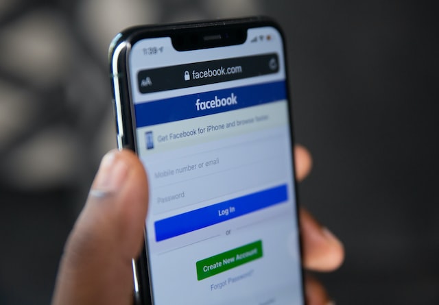 Is Your Information Secure on Facebook? 5 Methods to Keep It Safe