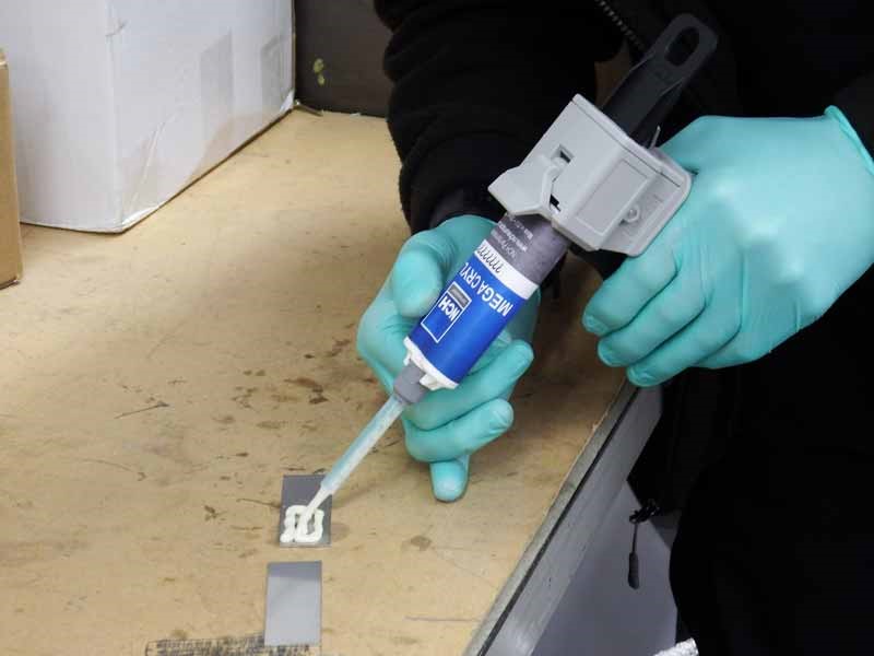 Industrial Adhesive Mastery DeepMaterial’s Expertise
